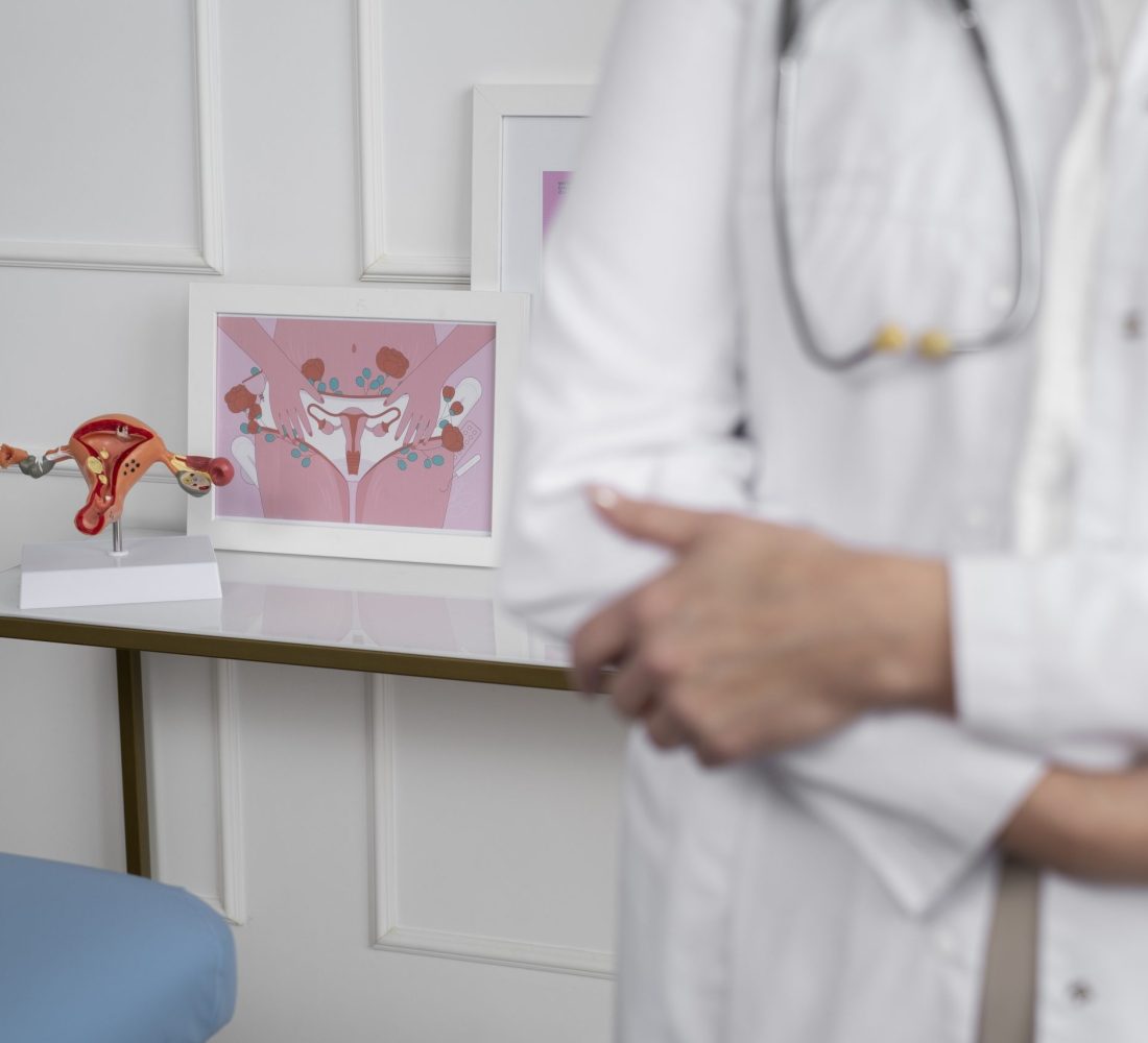 front-view-blurry-doctor-wearing-stethoscope